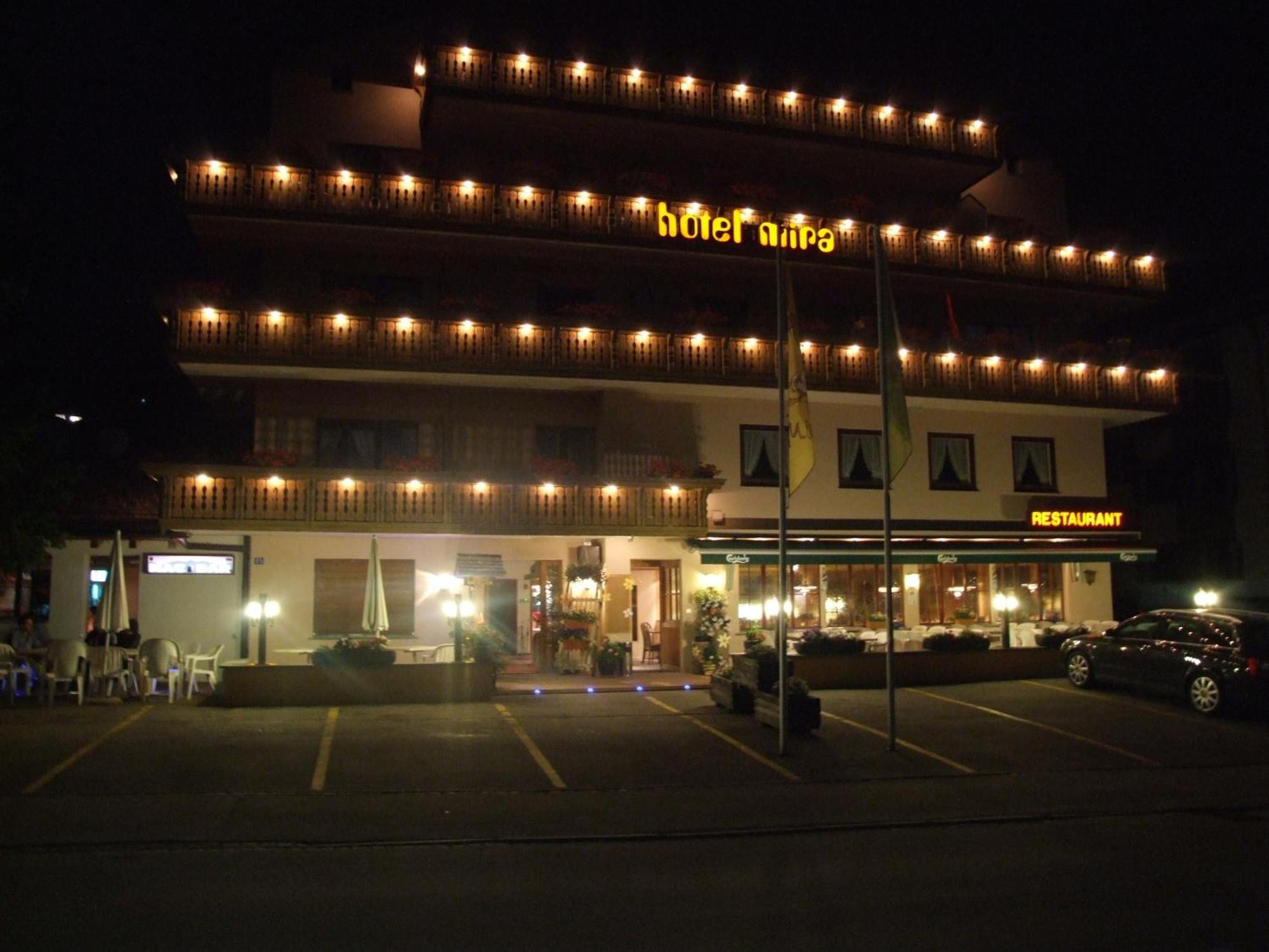 זדרון Hotel Mira מראה חיצוני תמונה