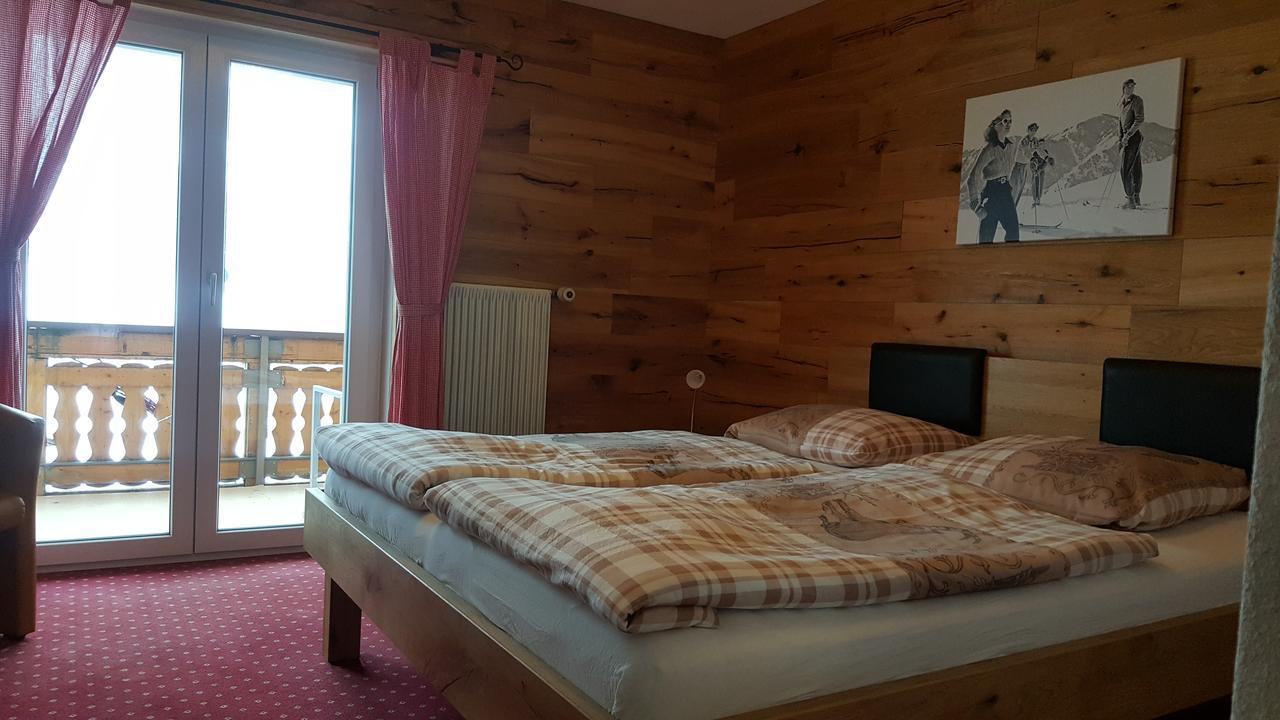 זדרון Hotel Mira מראה חיצוני תמונה